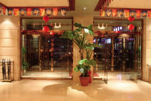 重庆老街深处，这家按摩店藏有满满舒压秘籍！